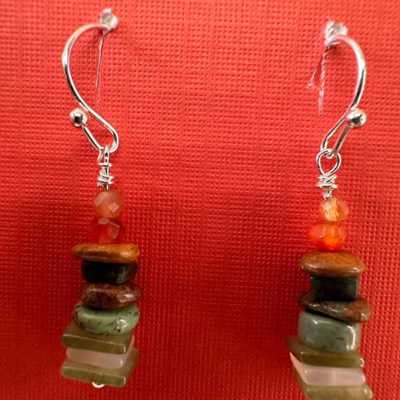 One pair of natural stone earrings - Picture 5 of 6